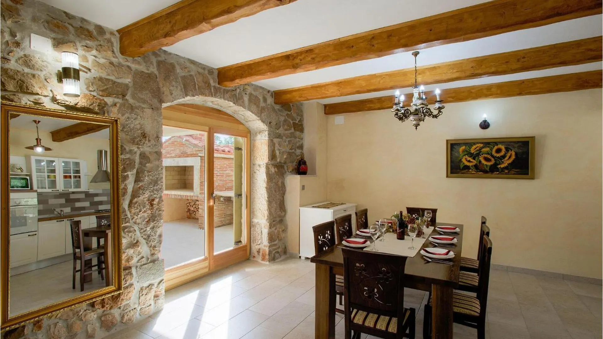 4 Bedroom Lovely Home In Garica