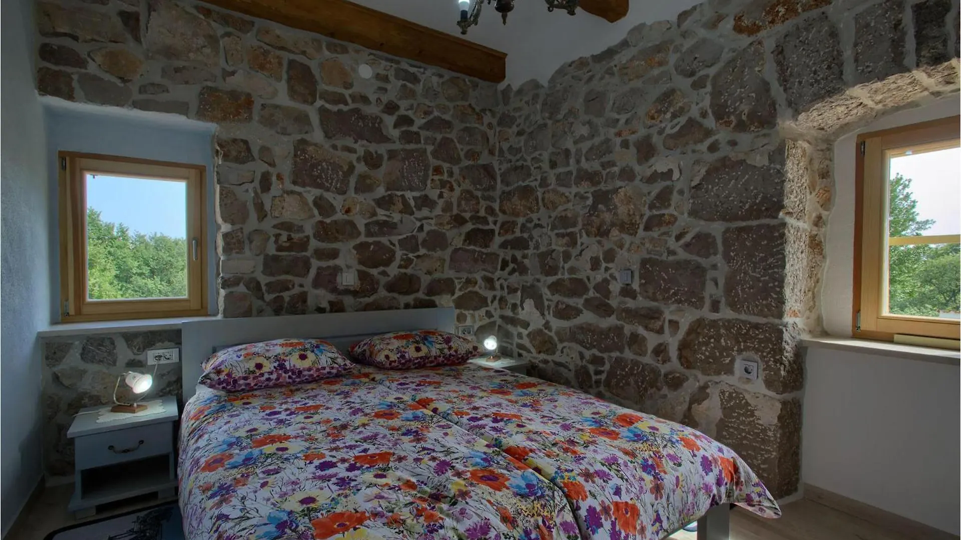 Case de vacanță 4 Bedroom Lovely Home In Garica