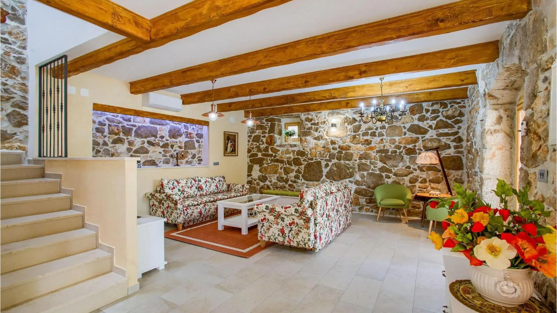 4 Bedroom Lovely Home In Garica 0*,  Croaţia